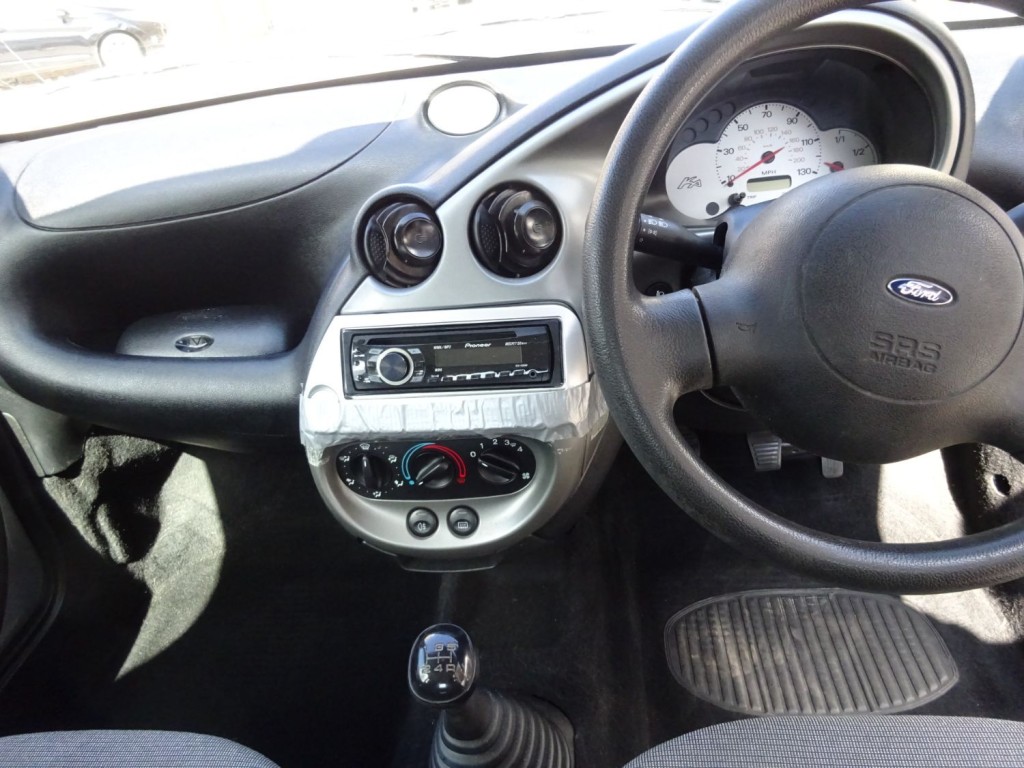 FORD KA