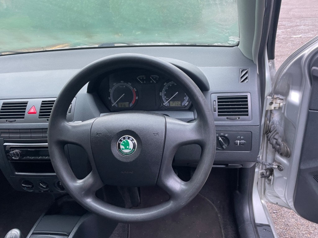 SKODA FABIA