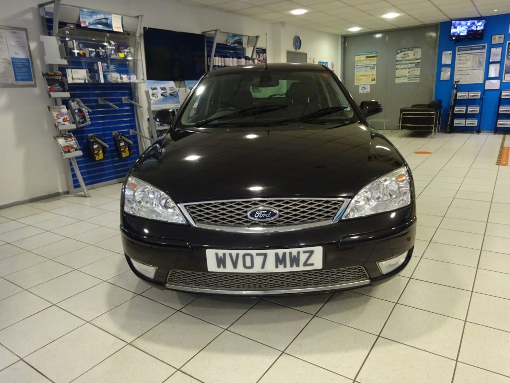 FORD MONDEO