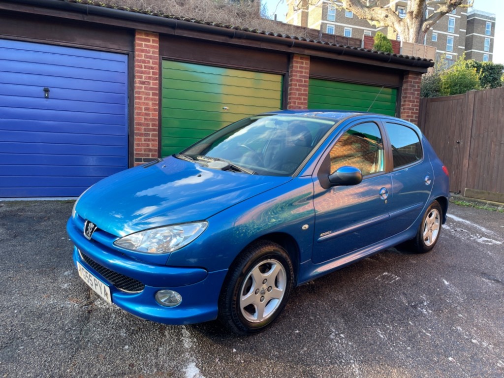 PEUGEOT 206