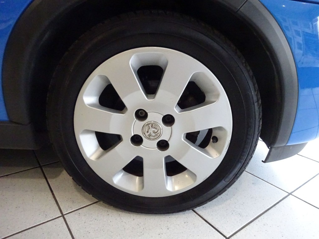 VAUXHALL CORSA
