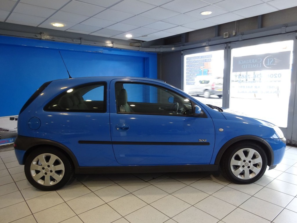 VAUXHALL CORSA
