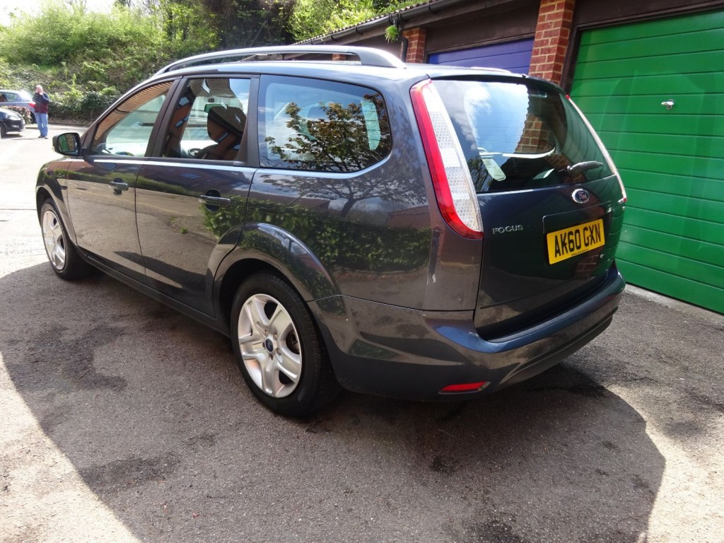 FORD FOCUS