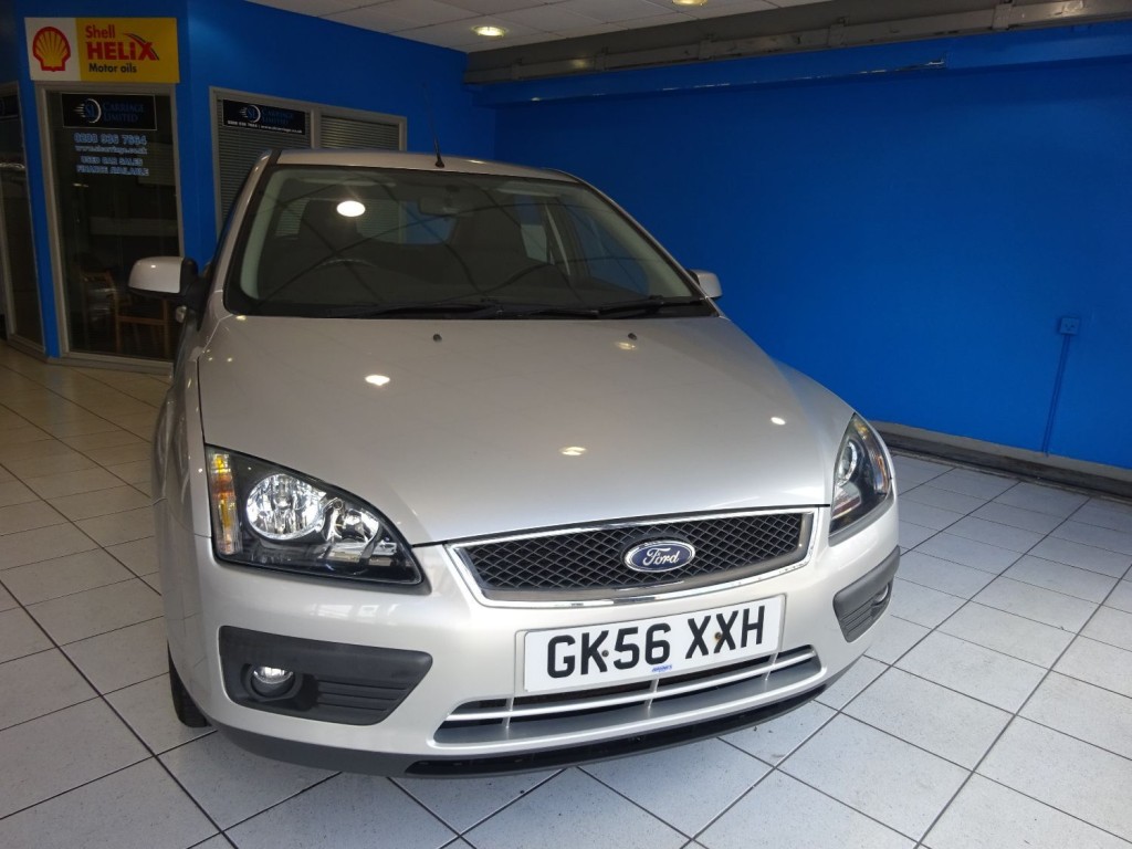 View FORD FOCUS 1.8 Zetec Climate 5 Door