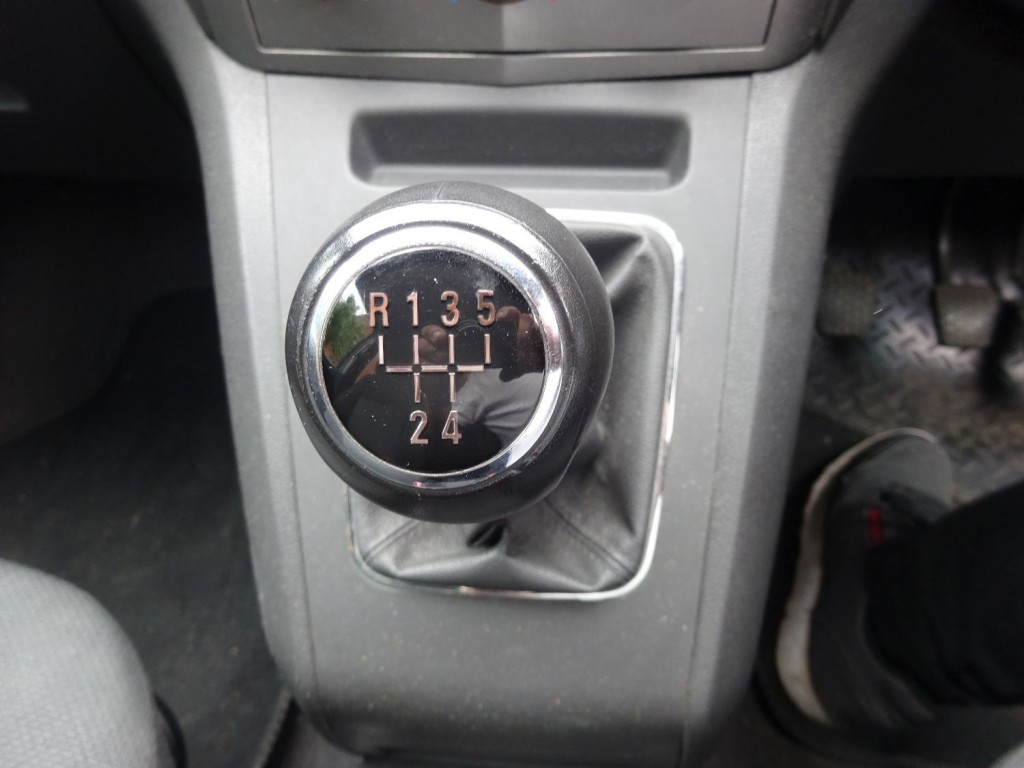 VAUXHALL ZAFIRA