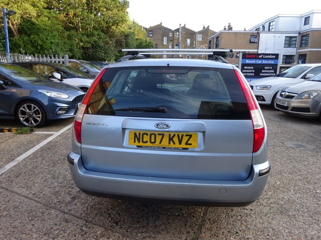 FORD MONDEO