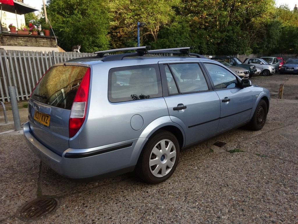 FORD MONDEO