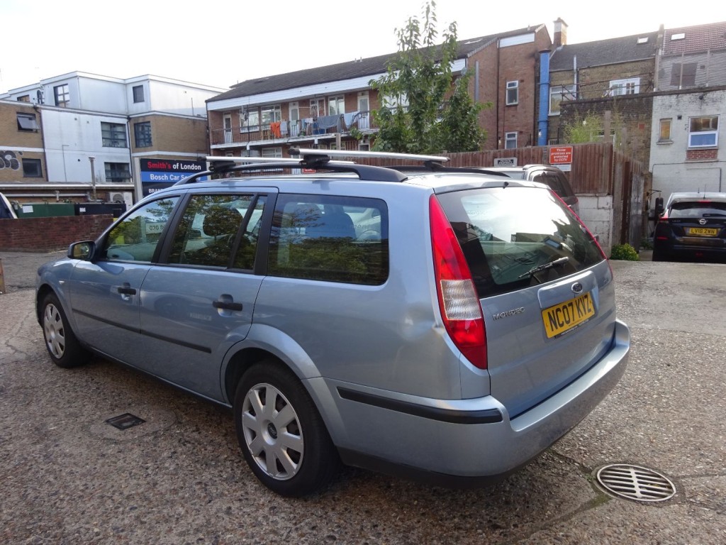 FORD MONDEO