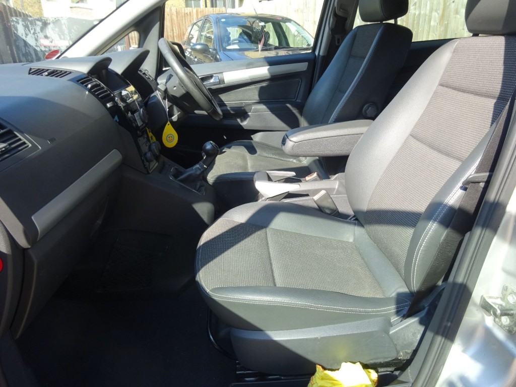 VAUXHALL ZAFIRA