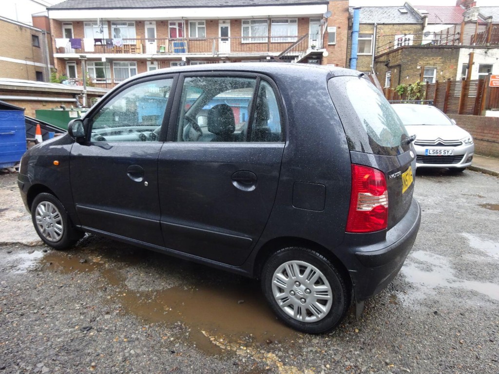 HYUNDAI AMICA