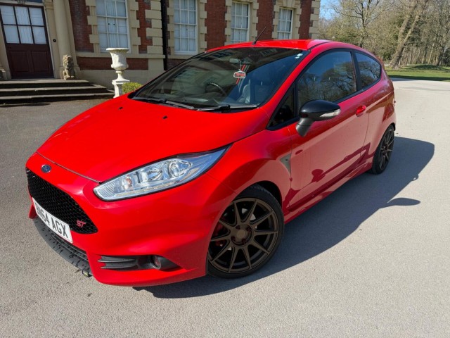 FORD FIESTA 1.6 T EcoBoost ST-2