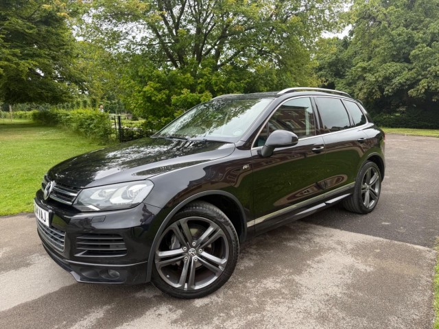 VOLKSWAGEN TOUAREG 3.0 TDI V6 BlueMotion Tech R-Line