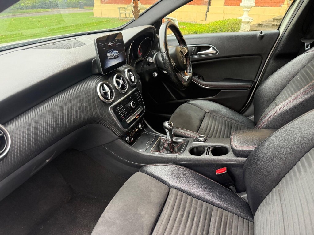 MERCEDES-BENZ A CLASS