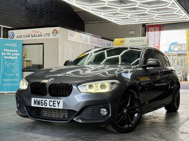 BMW 1 SERIES