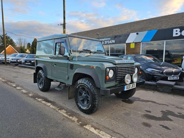 LAND ROVER DEFENDER 90 2.4 TDCi  (2010)
