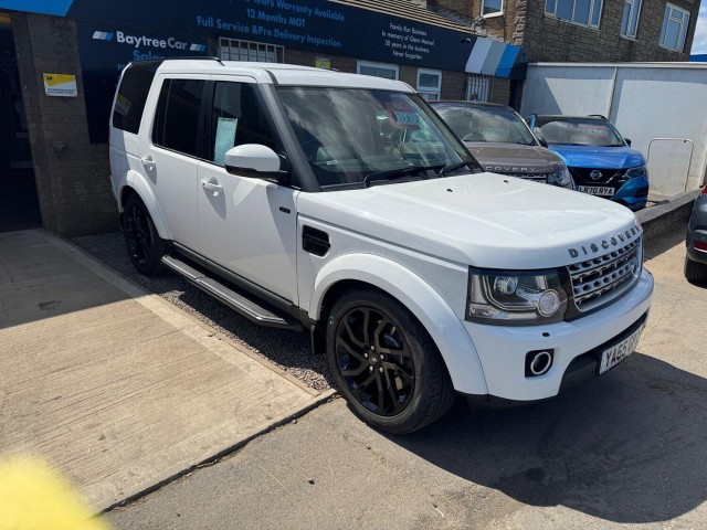 LAND ROVER DISCOVERY 4 3.0 SD V6 HSE (2015)