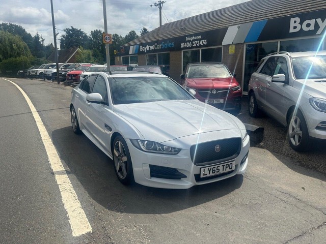 JAGUAR XE 2.0 GTDi R-Sport (2015)