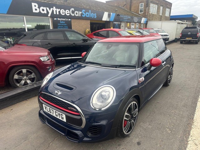 MINI HATCH 2.0 John Cooper Works Hatch (2018)