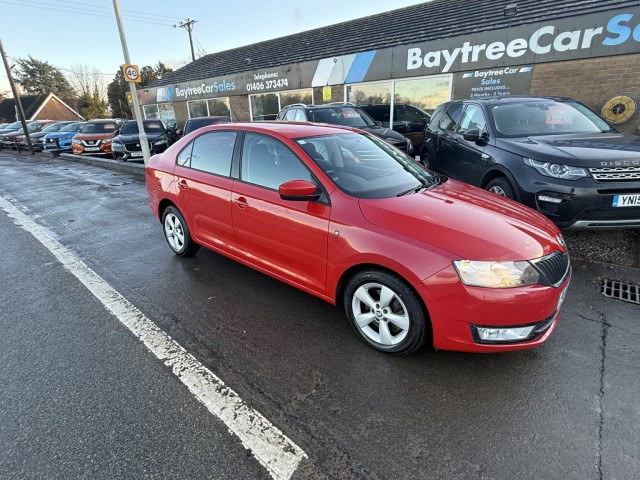 SKODA RAPID 1.6 TDI SE (2014)