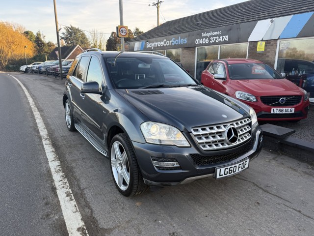 MERCEDES-BENZ M CLASS 3.0 ML350 CDI V6 BlueEfficiency Sport (2010)