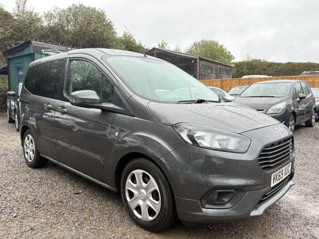 FORD TOURNEO
